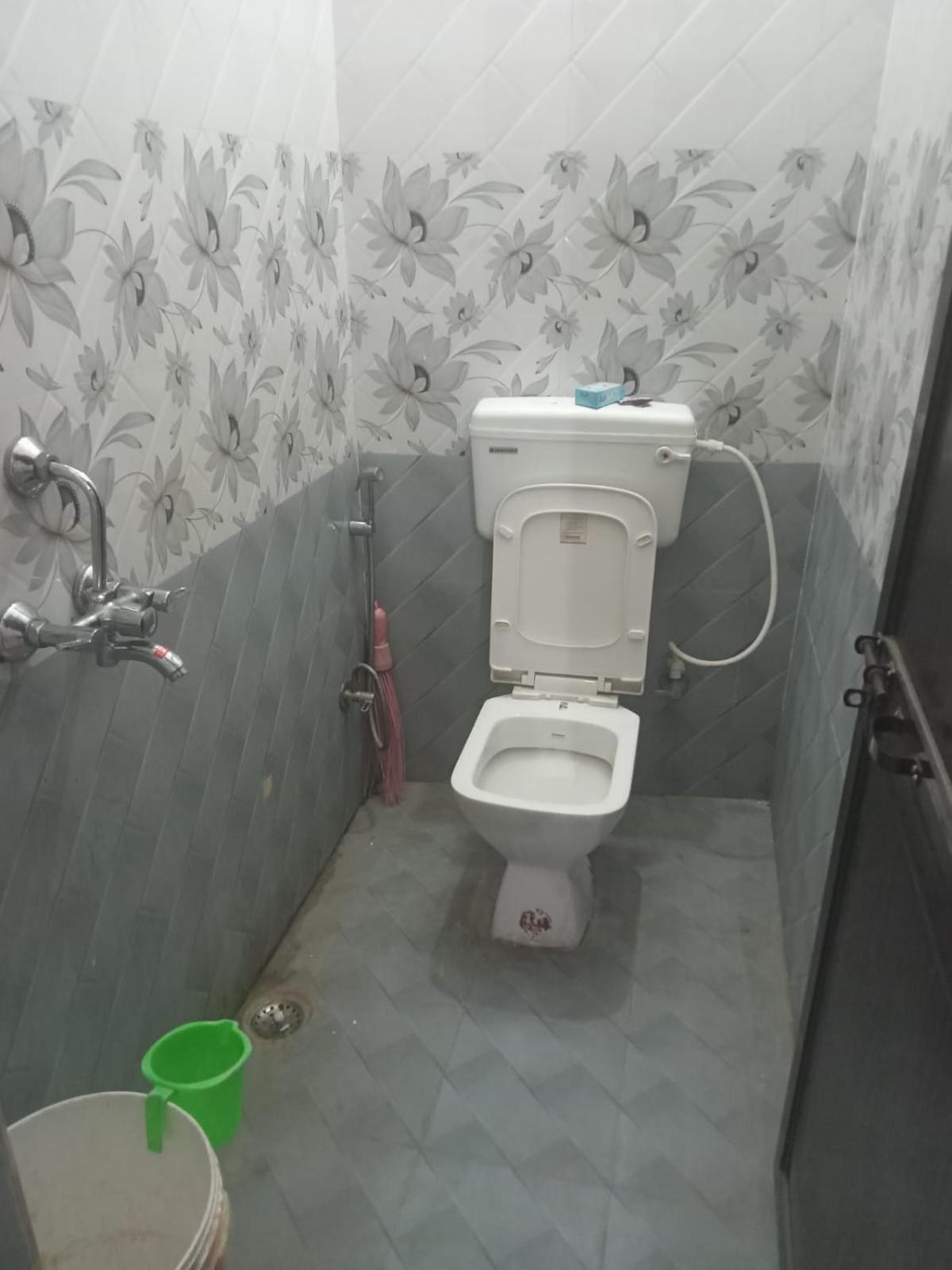 Homestay White-house